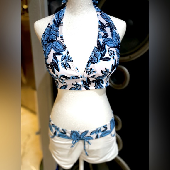 NWOT Women's Sporty Two Piece Swimsuit Halter Push Up Top w/ Shorts Size:Large - Picture 3 of 13